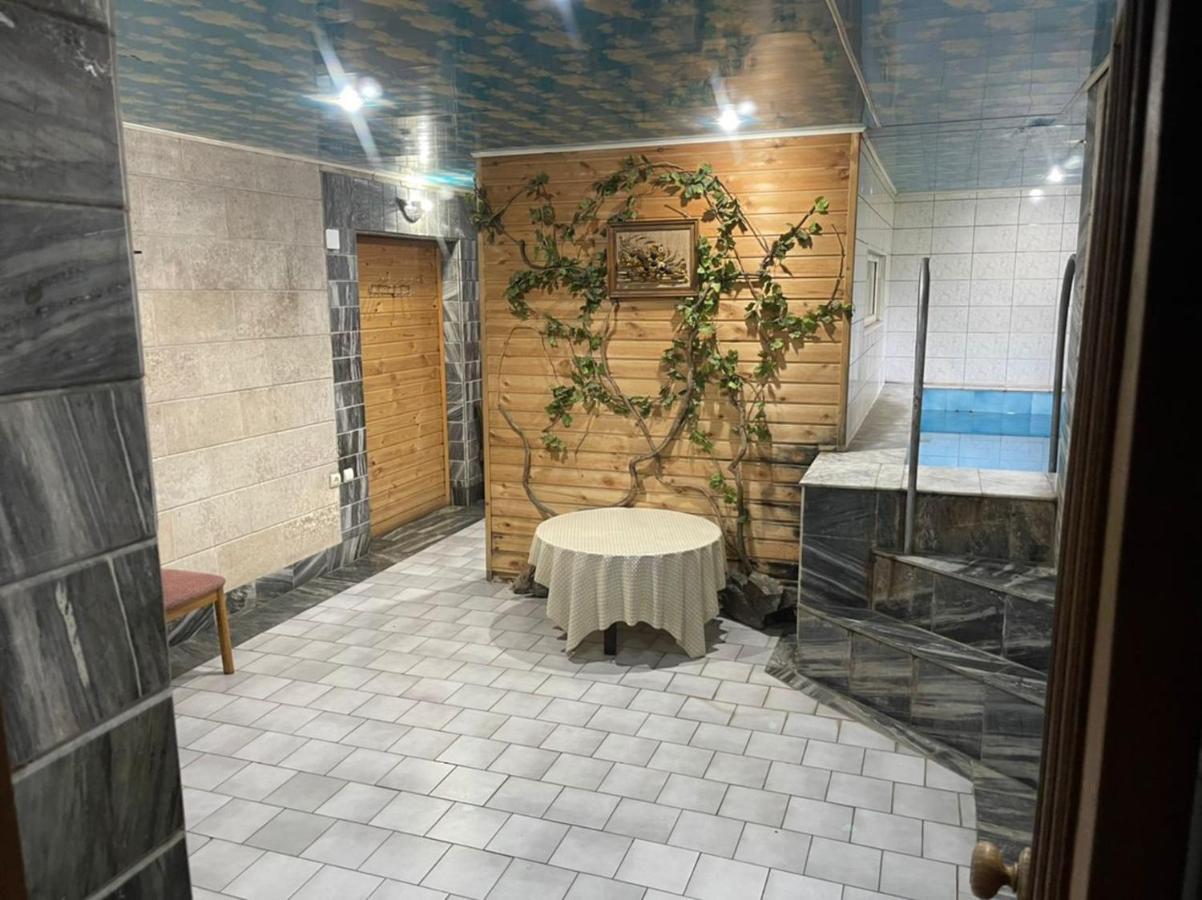 Гостевой Дом Шумкар Азия Guest House Shumkar Asia บิชเคก ภายนอก รูปภาพ