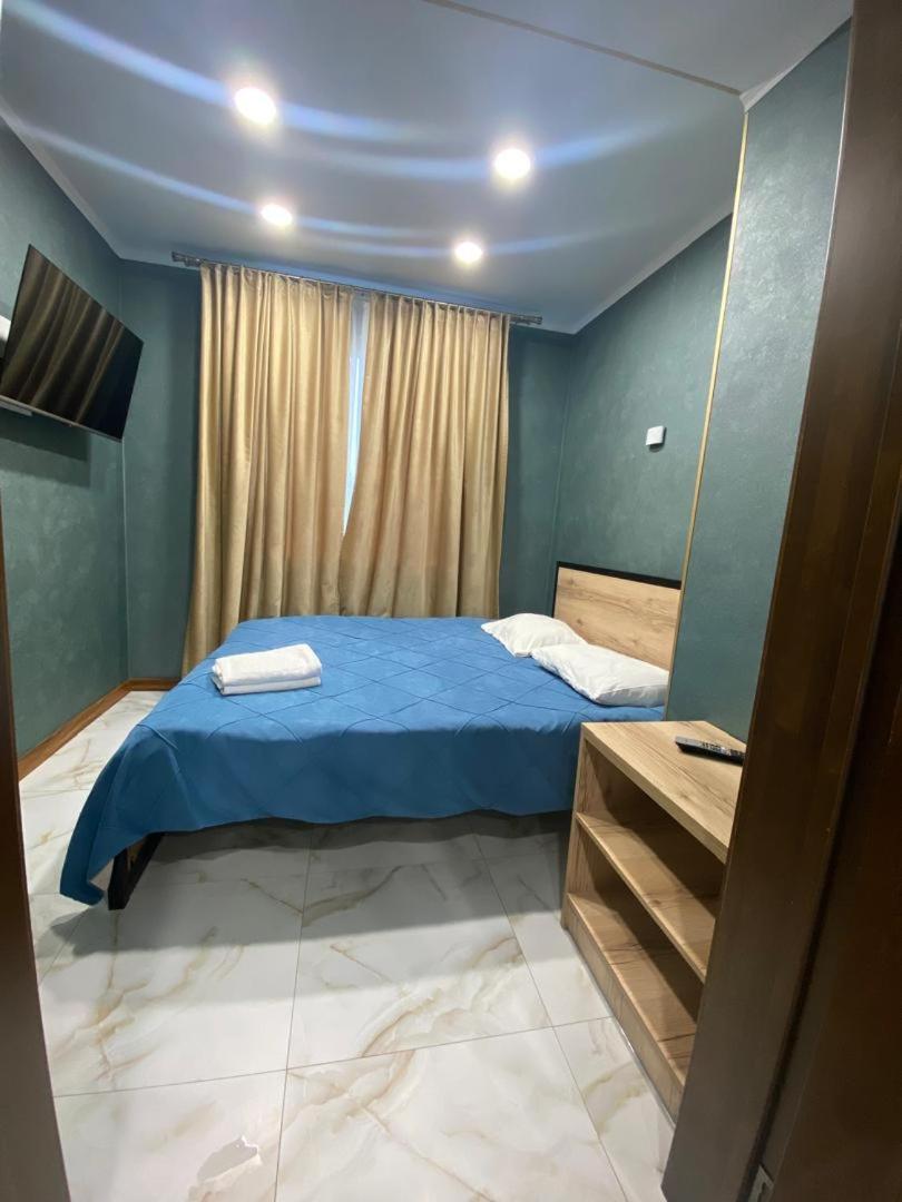 Гостевой Дом Шумкар Азия Guest House Shumkar Asia บิชเคก ภายนอก รูปภาพ